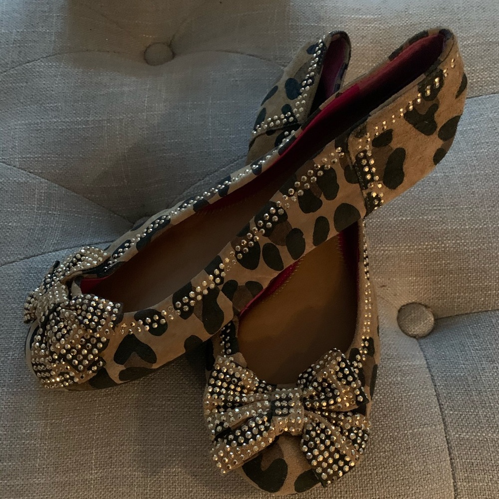 Gianni Bini leopard flat size 7.5